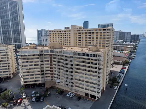 1817 S Ocean Drive Hallandale Beach FL 33009