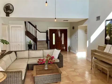 20240 SW 50th Place Southwest Ranches FL 33332
