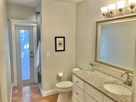20240 SW 50th Place Southwest Ranches FL 33332
