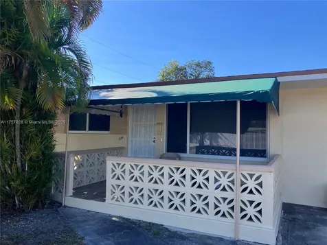 534 W 53rd Terrace Hialeah FL 33012