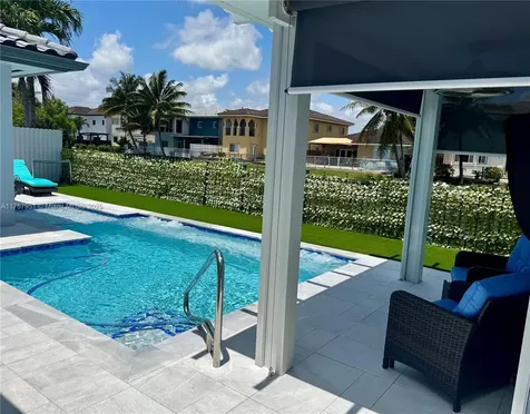 15551 SW 14th Street Miami FL 33194