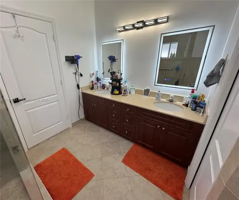 15551 SW 14th Street Miami FL 33194