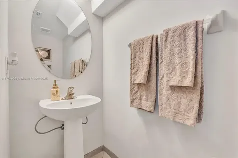 342 NE 37th Avenue Homestead FL 33033