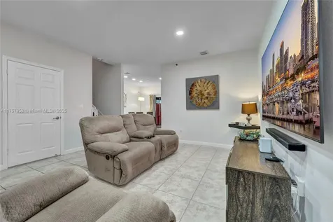 342 NE 37th Avenue Homestead FL 33033
