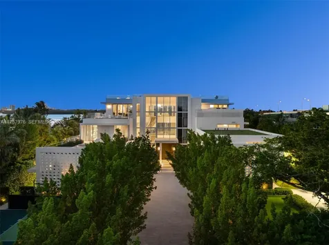284 Bal Bay Drive Bal Harbour FL 33154