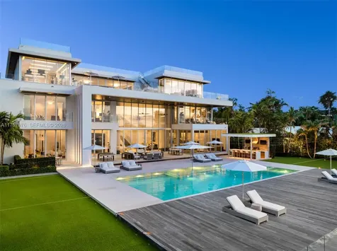 284 Bal Bay Drive Bal Harbour FL 33154