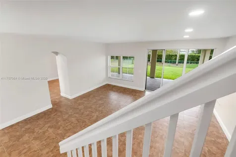 1831 NW 184th Terrace Pembroke Pines FL 33029