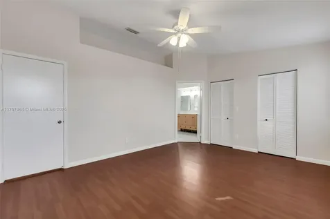 1831 NW 184th Terrace Pembroke Pines FL 33029