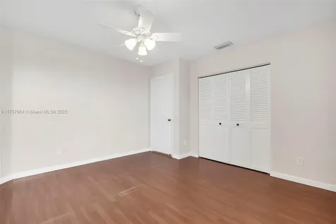 1831 NW 184th Terrace Pembroke Pines FL 33029
