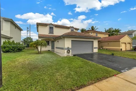 1831 NW 184th Terrace Pembroke Pines FL 33029