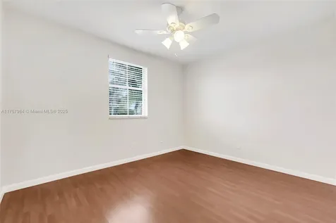 1831 NW 184th Terrace Pembroke Pines FL 33029