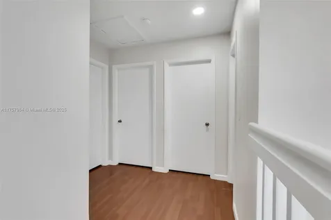 1831 NW 184th Terrace Pembroke Pines FL 33029