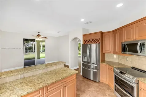 1831 NW 184th Terrace Pembroke Pines FL 33029