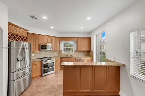 1831 NW 184th Terrace Pembroke Pines FL 33029