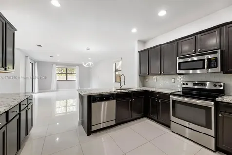 602 SE 33rd Terrace Homestead FL 33033
