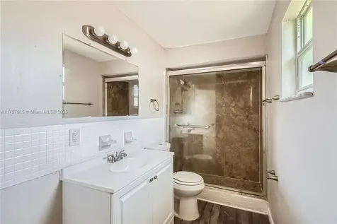 1753 NE 178th Street North Miami Beach FL 33162