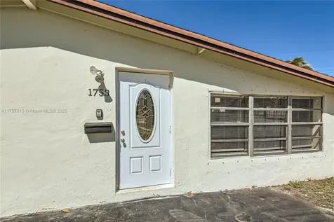 1753 NE 178th Street North Miami Beach FL 33162