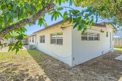 1753 NE 178th Street North Miami Beach FL 33162
