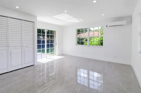 1400 NW 57th Street Miami FL 33142