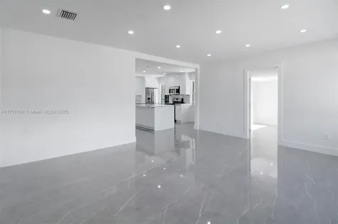 1400 NW 57th Street Miami FL 33142