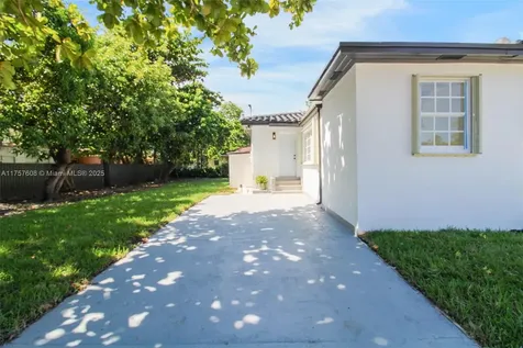 1400 NW 57th Street Miami FL 33142