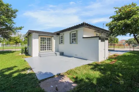 1400 NW 57th Street Miami FL 33142