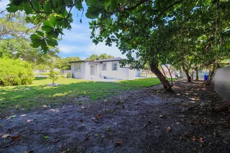 1400 NW 57th Street Miami FL 33142