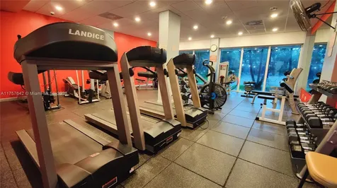 3333 NE 34th Street Fort Lauderdale FL 33308