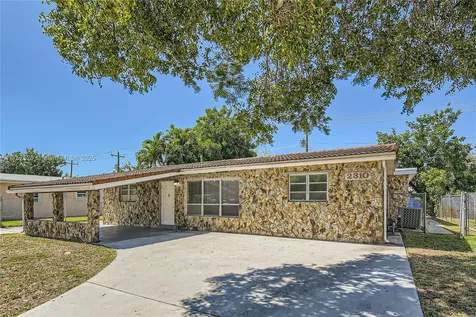 2310 N 65th Way Hollywood FL 33024