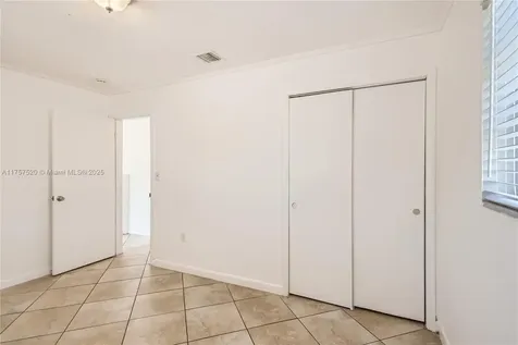 2310 N 65th Way Hollywood FL 33024