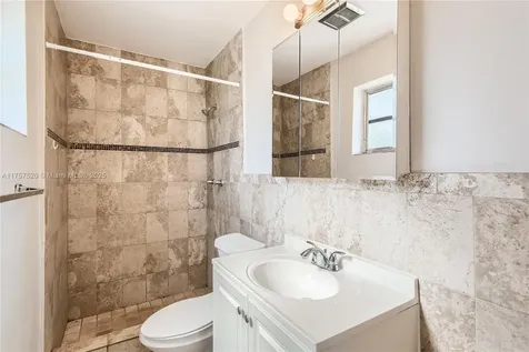 2310 N 65th Way Hollywood FL 33024