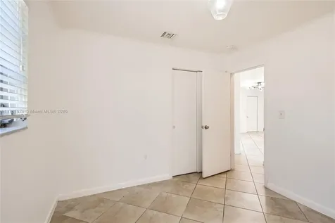 2310 N 65th Way Hollywood FL 33024