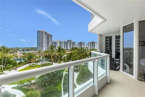 21055 Yacht Club Drive Aventura FL 33180