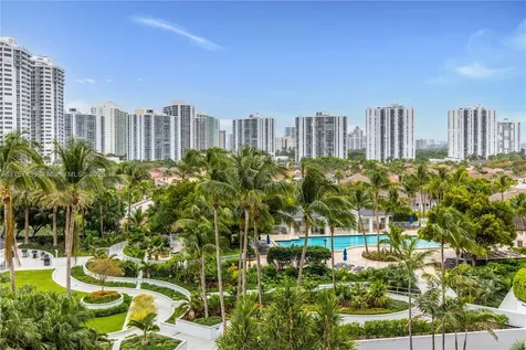 21055 Yacht Club Drive Aventura FL 33180