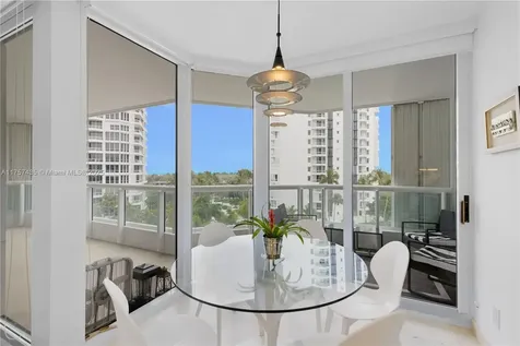 21055 Yacht Club Drive Aventura FL 33180