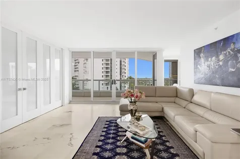 21055 Yacht Club Drive Aventura FL 33180
