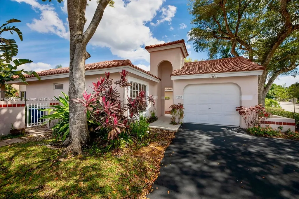 1251 Garden Road Weston FL 33326
