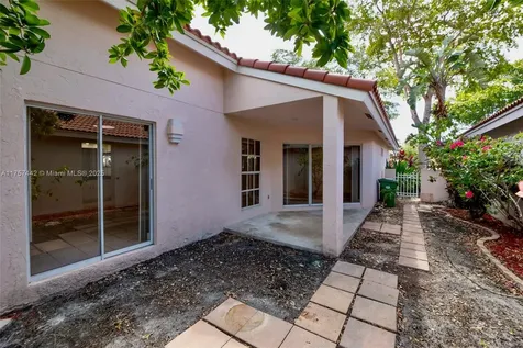 1251 Garden Road Weston FL 33326