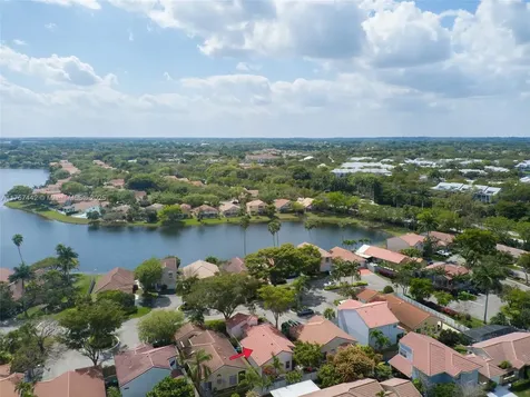 1251 Garden Road Weston FL 33326