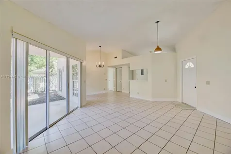 1251 Garden Road Weston FL 33326