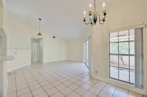 1251 Garden Road Weston FL 33326