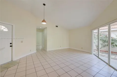 1251 Garden Road Weston FL 33326