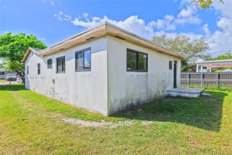 2245 NW 65th Street Miami FL 33147