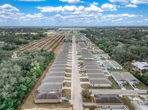 1434 Las Villas Boulevard Sebring FL 33870