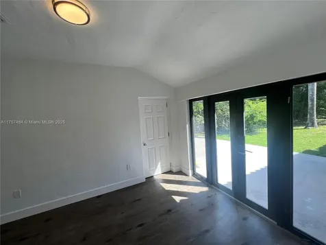4449 Post Avenue Miami Beach FL 33140