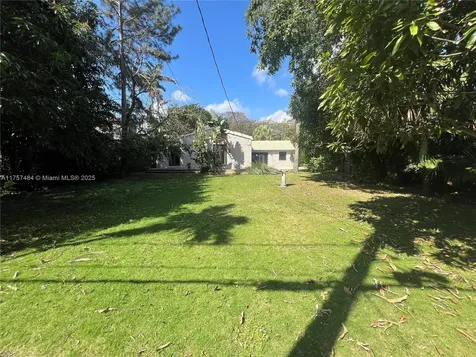 4449 Post Avenue Miami Beach FL 33140
