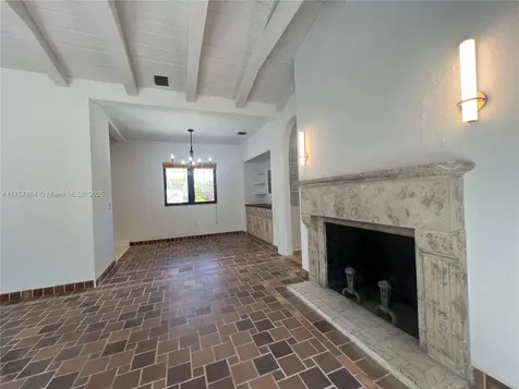 4449 Post Avenue Miami Beach FL 33140