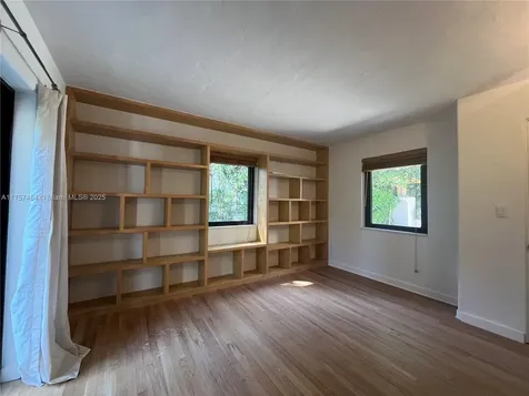 4449 Post Avenue Miami Beach FL 33140