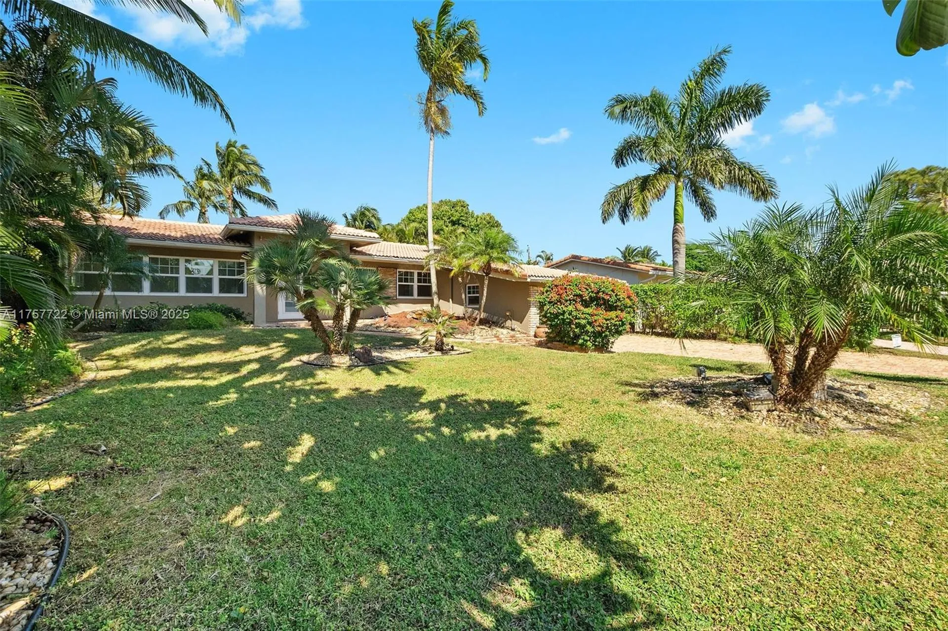 2725 NE 21st Avenue Fort Lauderdale FL 33306