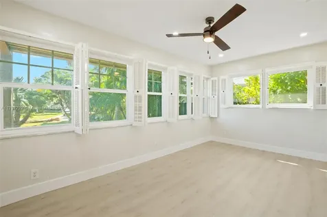 2725 NE 21st Avenue Fort Lauderdale FL 33306